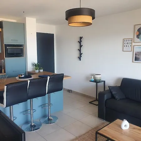 Lägenhet 1vue,1 Lieu, Des *