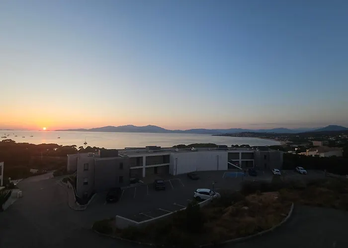 1vue,1 Lieu, Des * Pietrosella